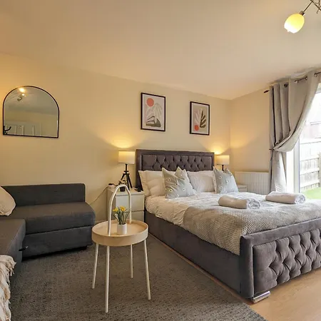 Large 4-Bedrooms House Near Centre Free Parking Liverpool Exterior photo